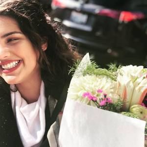 Meet your Posher, Maryam